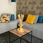 Isensi Luxury